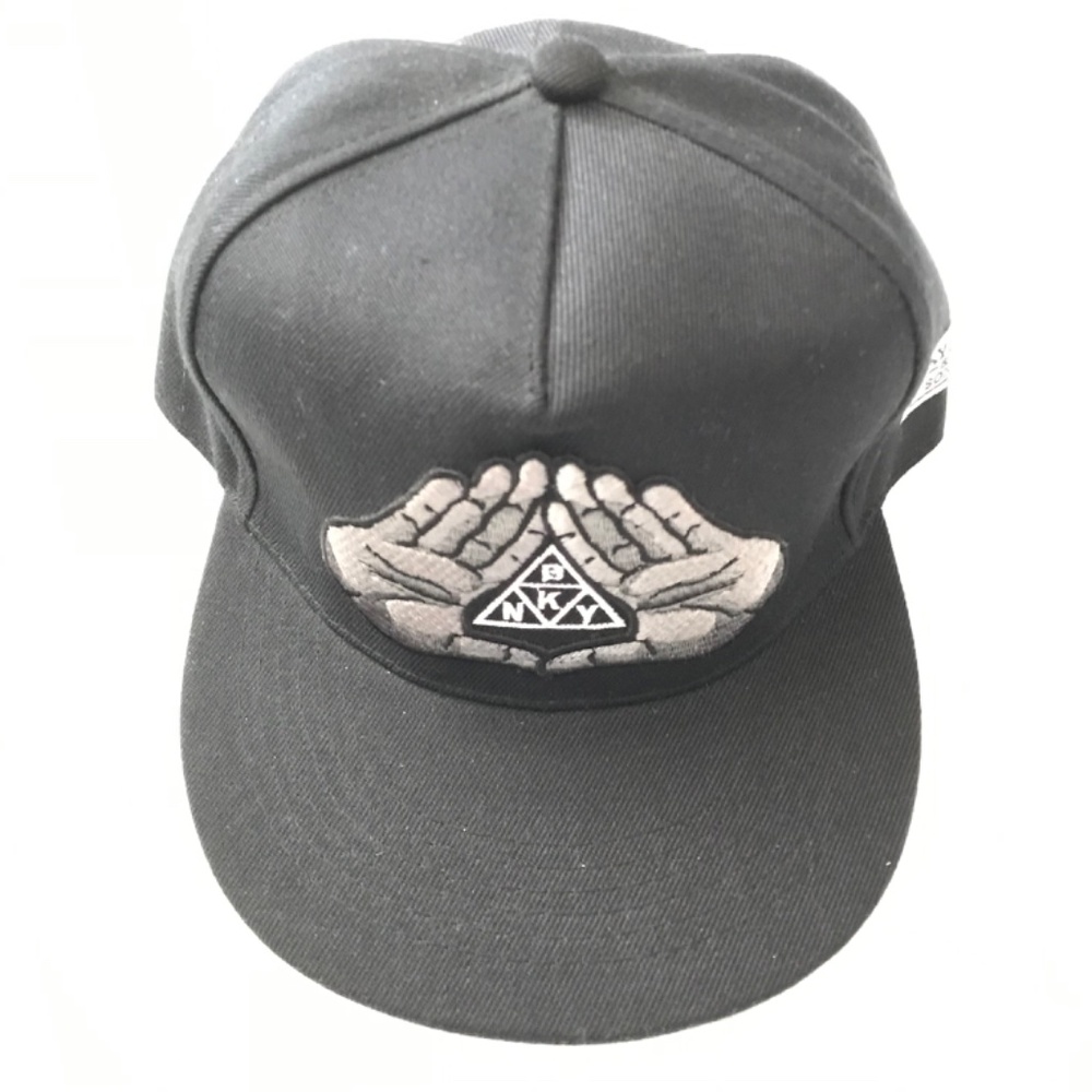 NWOT CAYLER & SONS BK NY Open Hands Snapback Cap Hat Black Grey White